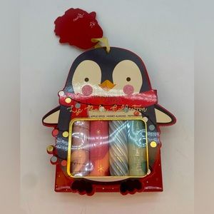 Set of 4 Moisturizing Lip Balm